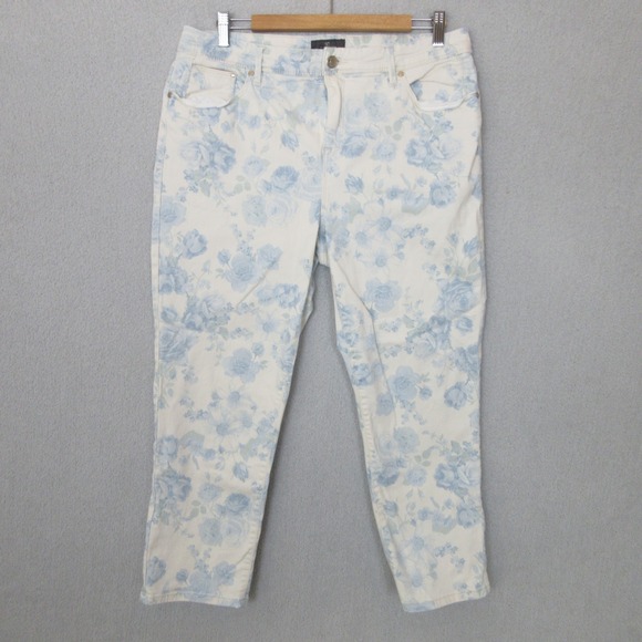 Chico's Denim - Chico's Women's Floral Crop Jeans Size 2 White Blue Flower Print Denim